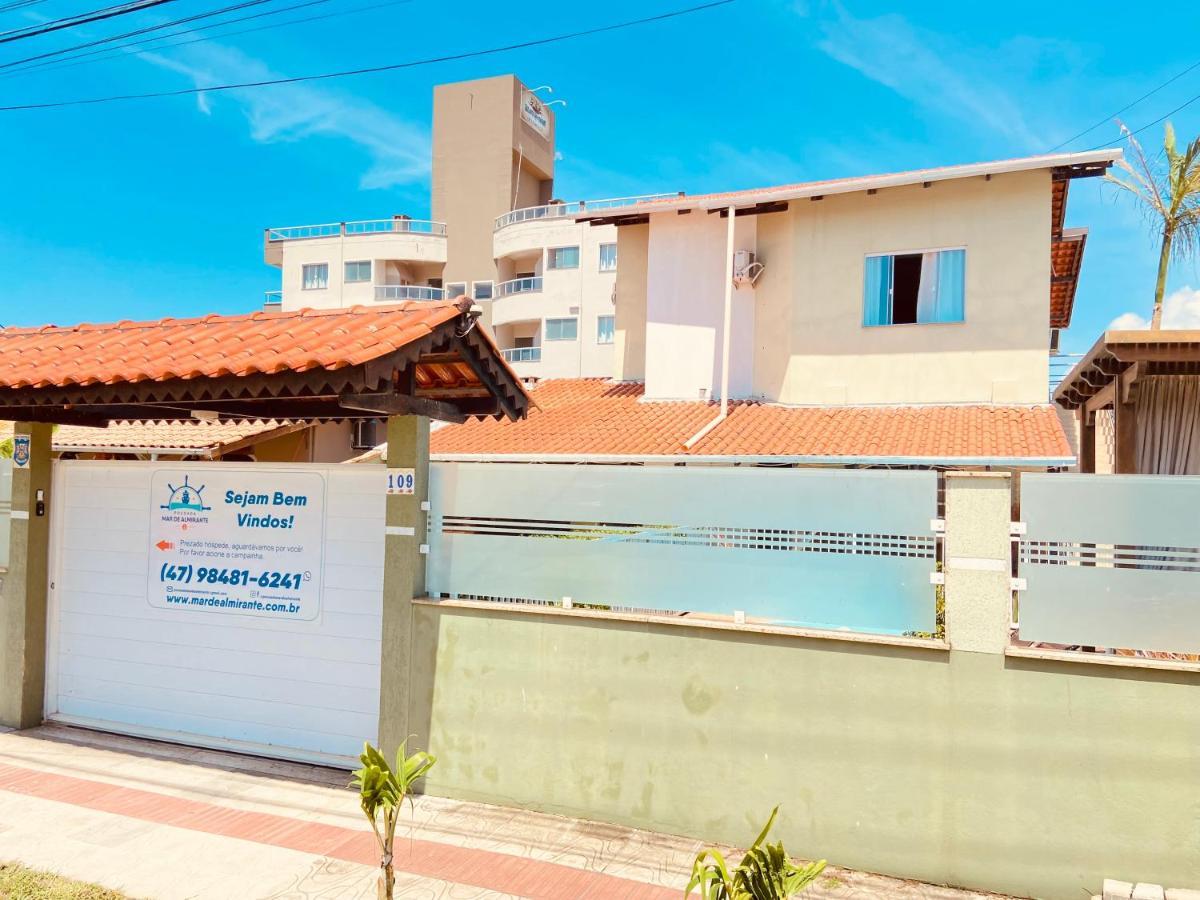Pousada Mar De Almirante Penha  Buitenkant foto